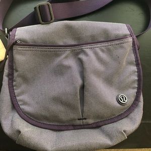 Lululemon crossbody/shoulder Festival Bag